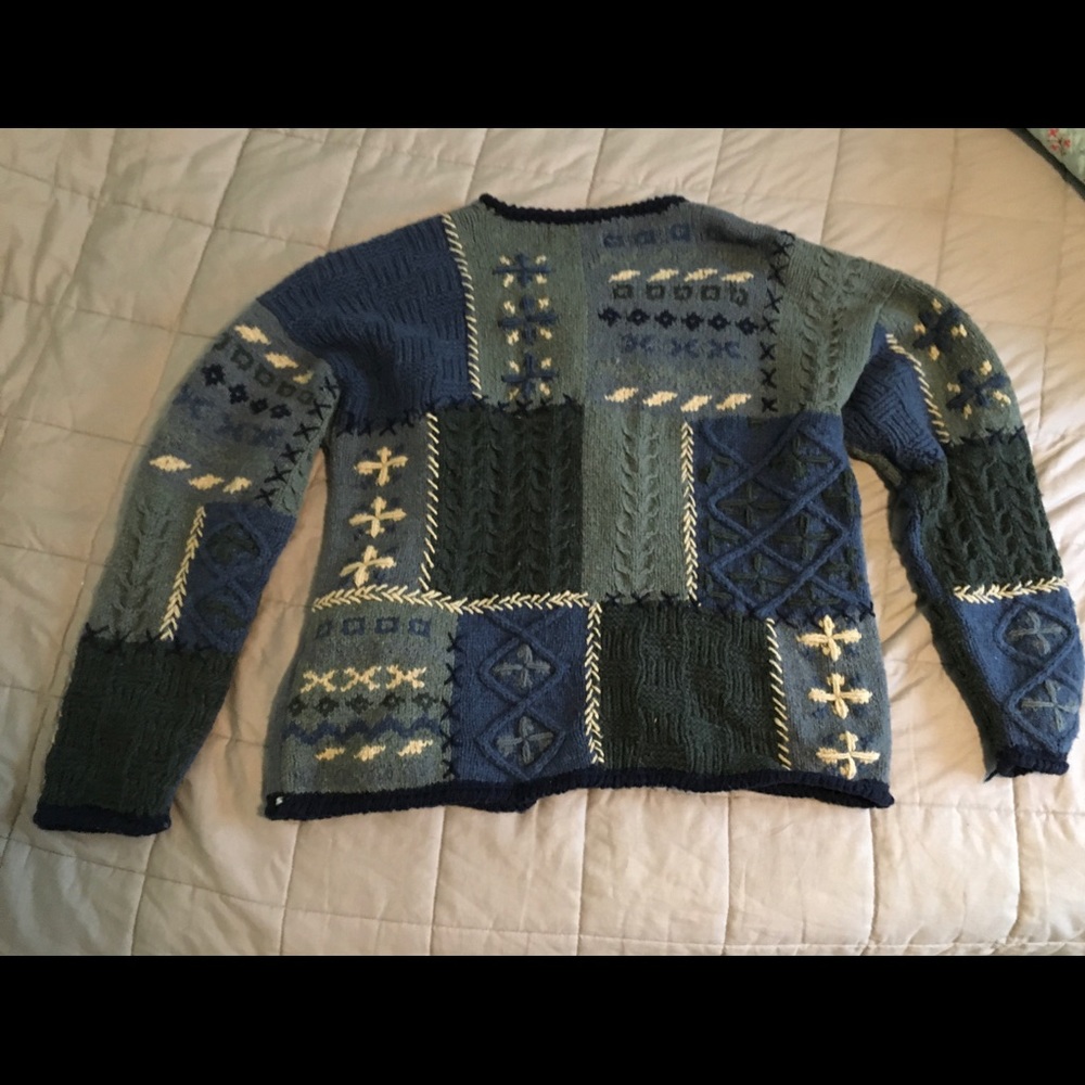 100% Wool green sweater